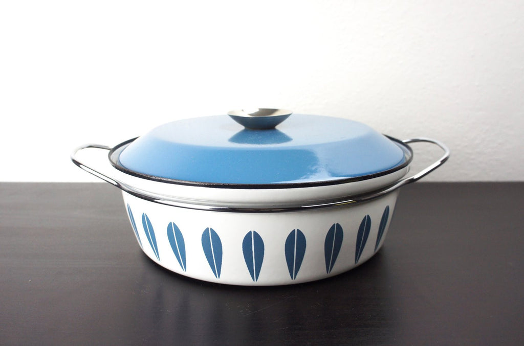 Vintage Turquoise Blue Cathrineholm Lotus Shallow Dutch Oven – The Lion's  Den